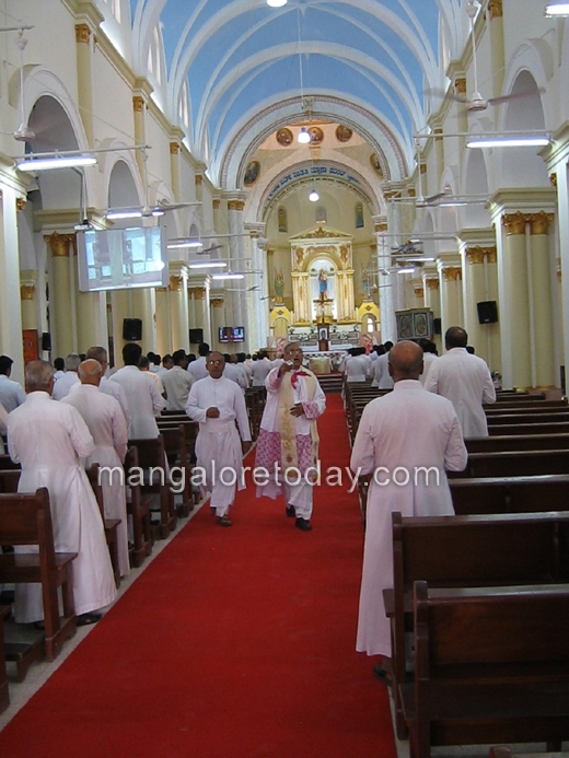 newly redecorated Rosario Cathedral